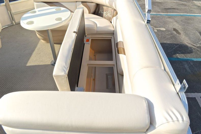 Thumbnail 31 for Used 2008 Sun Chaser 820 Fish RE Pontoon boat for sale in West Palm Beach, FL