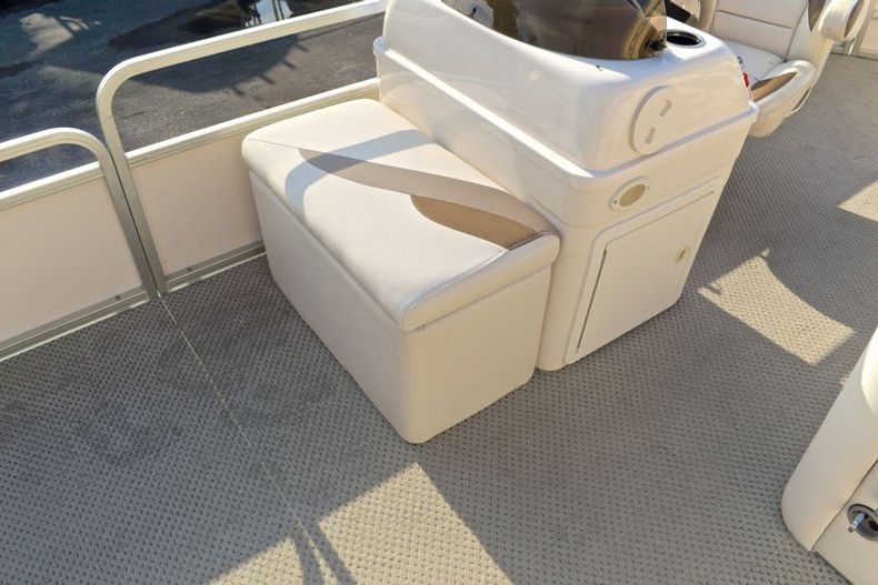 Thumbnail 42 for Used 2008 Sun Chaser 820 Fish RE Pontoon boat for sale in West Palm Beach, FL