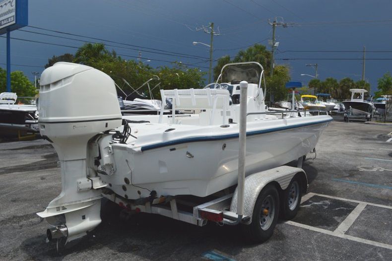 Thumbnail 5 for Used 2003 Polar 2100 Fishmaster Bay Boat boat for sale in West Palm Beach, FL