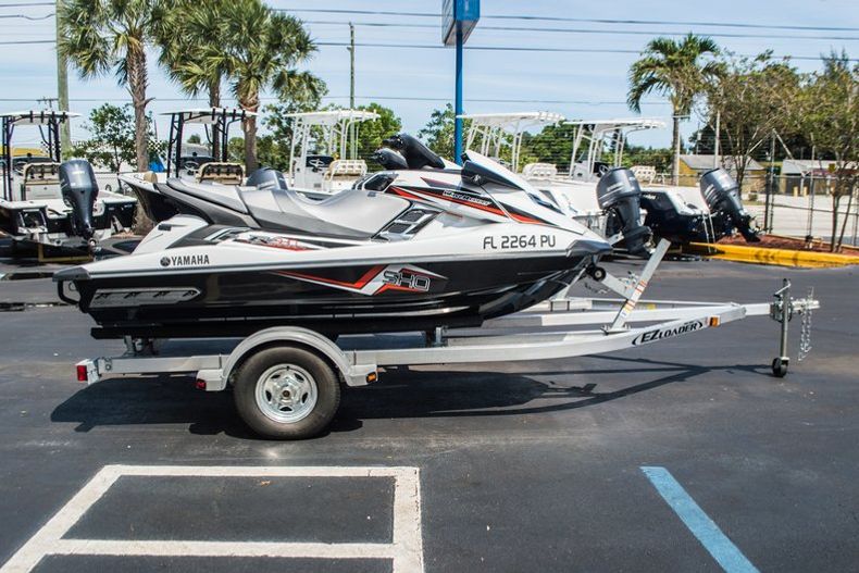 Thumbnail 4 for Used 2014 Yamaha 1100 FX SHO boat for sale in West Palm Beach, FL