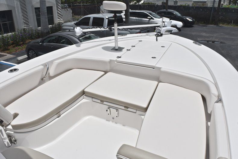 Thumbnail 47 for Used 2017 Robalo 246 Cayman boat for sale in West Palm Beach, FL