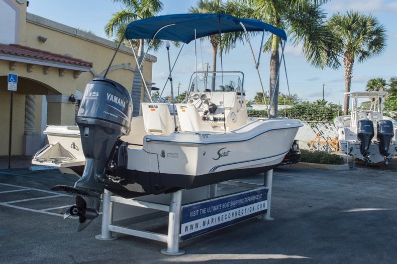 Thumbnail 5 for Used 2003 Scout 185 boat for sale in West Palm Beach, FL