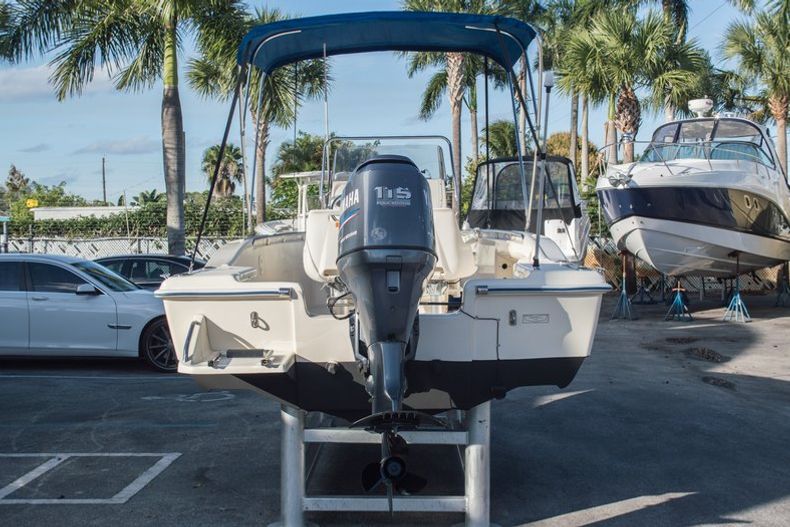 Thumbnail 6 for Used 2003 Scout 185 boat for sale in West Palm Beach, FL