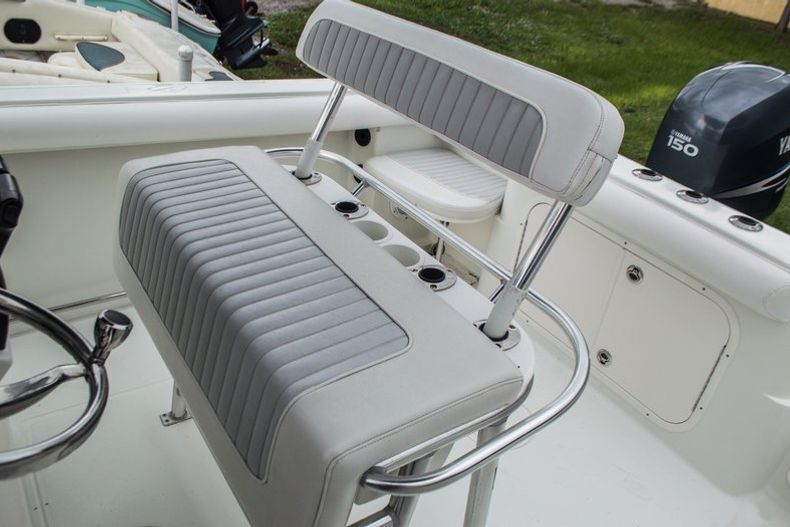 Thumbnail 18 for Used 2007 Sailfish 2360 CC Center Console boat for sale in West Palm Beach, FL