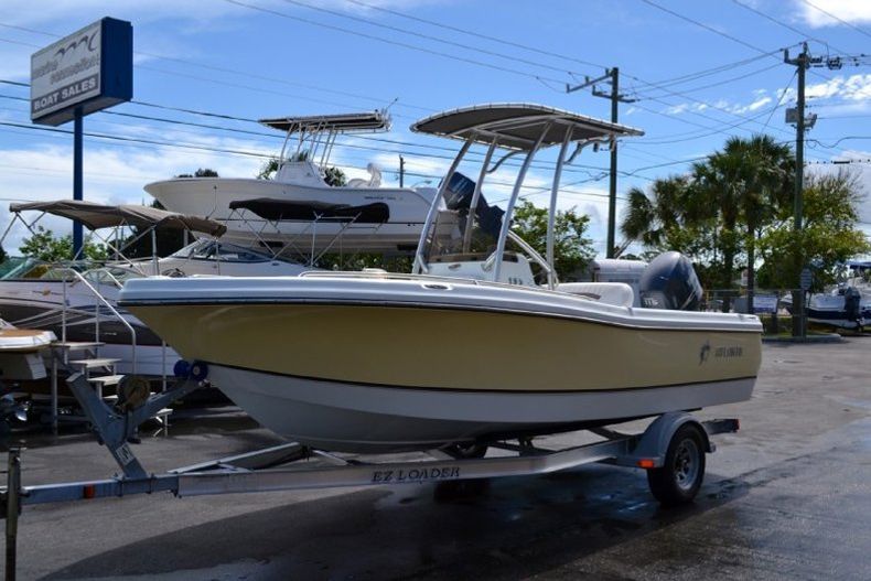 Thumbnail 7 for Used 2009 Atlantic 195 Center Console boat for sale in West Palm Beach, FL
