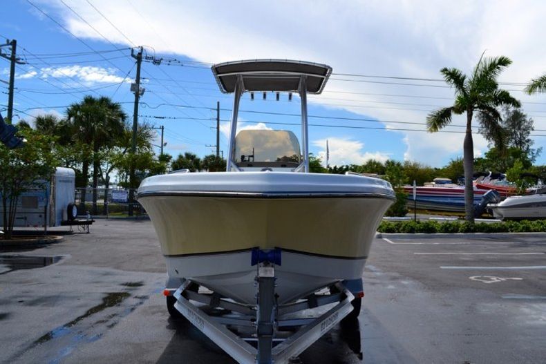 Thumbnail 4 for Used 2009 Atlantic 195 Center Console boat for sale in West Palm Beach, FL