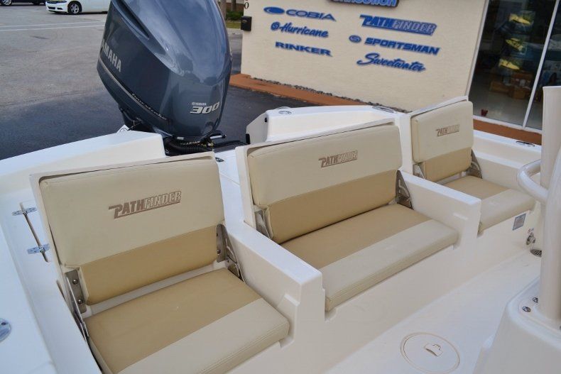 Thumbnail 14 for New 2017 Pathfinder 2600 TRS boat for sale in Miami, FL