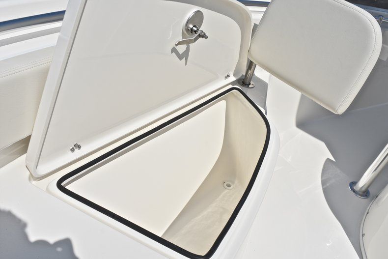 Thumbnail 44 for New 2019 Cobia 220 Center Console boat for sale in West Palm Beach, FL