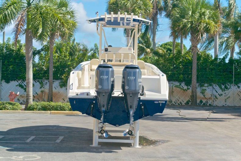 Thumbnail 6 for New 2014 Cobia 256 Center Console boat for sale in West Palm Beach, FL