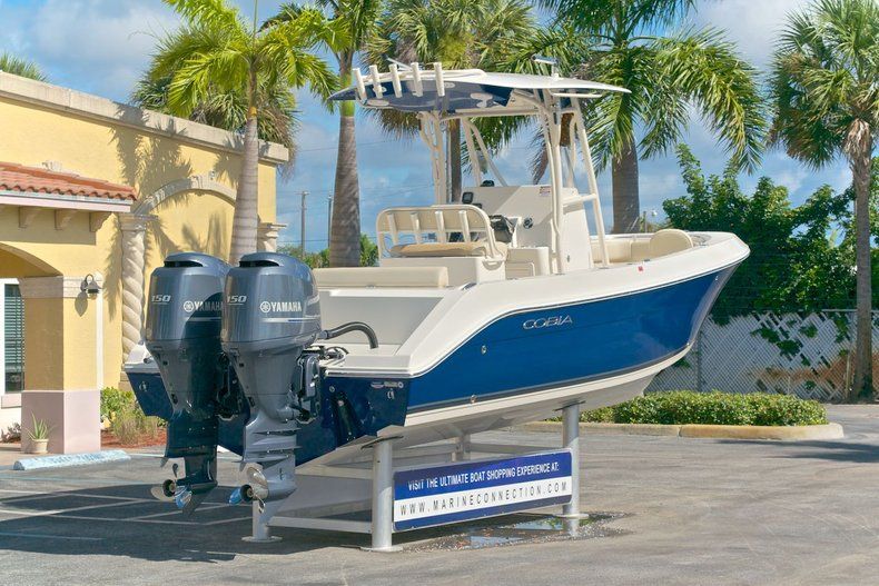Thumbnail 7 for New 2014 Cobia 256 Center Console boat for sale in West Palm Beach, FL