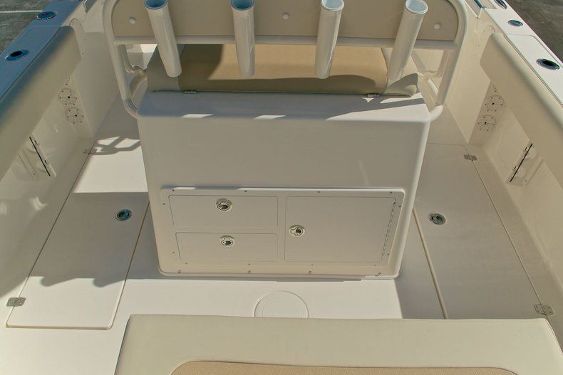 Thumbnail 34 for New 2014 Cobia 256 Center Console boat for sale in West Palm Beach, FL