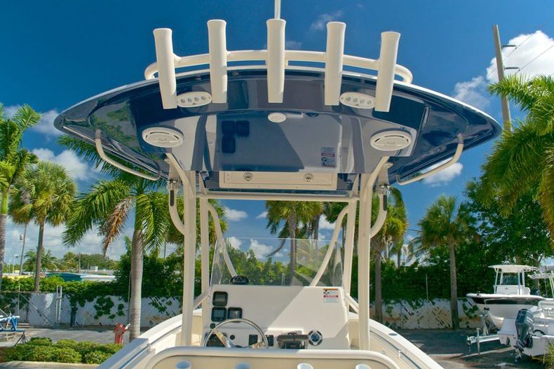 Thumbnail 43 for New 2014 Cobia 256 Center Console boat for sale in West Palm Beach, FL