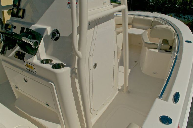 Thumbnail 66 for New 2014 Cobia 256 Center Console boat for sale in West Palm Beach, FL