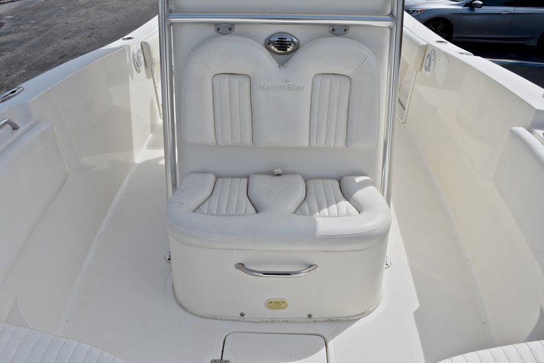 Thumbnail 41 for Used 2012 NauticStar 2500XS Offshore boat for sale in West Palm Beach, FL