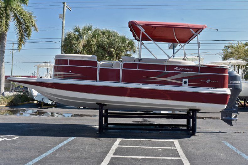Thumbnail 4 for Used 2015 Hurricane 236 FunDeck boat for sale in West Palm Beach, FL