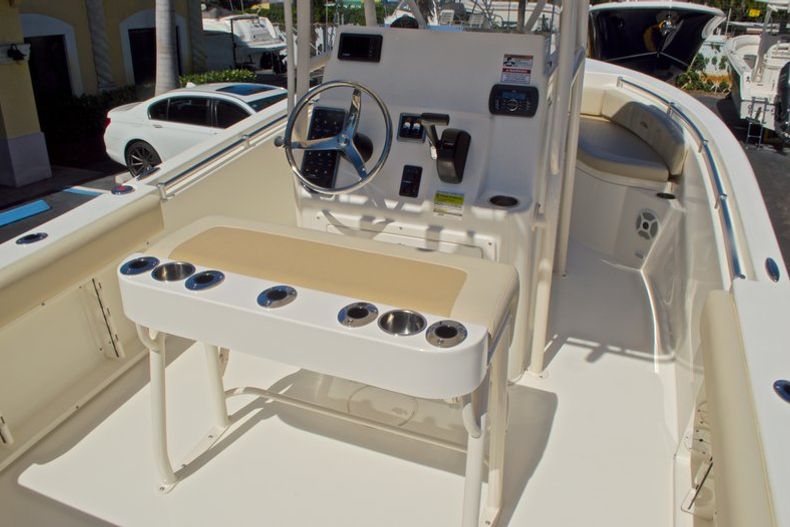 Thumbnail 10 for New 2016 Cobia 201 Center Console boat for sale in Vero Beach, FL