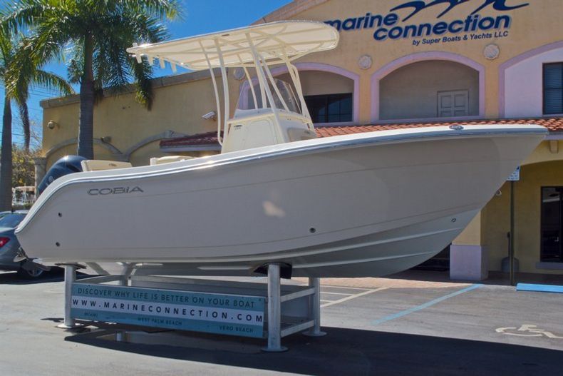 Thumbnail 1 for New 2016 Cobia 201 Center Console boat for sale in Vero Beach, FL