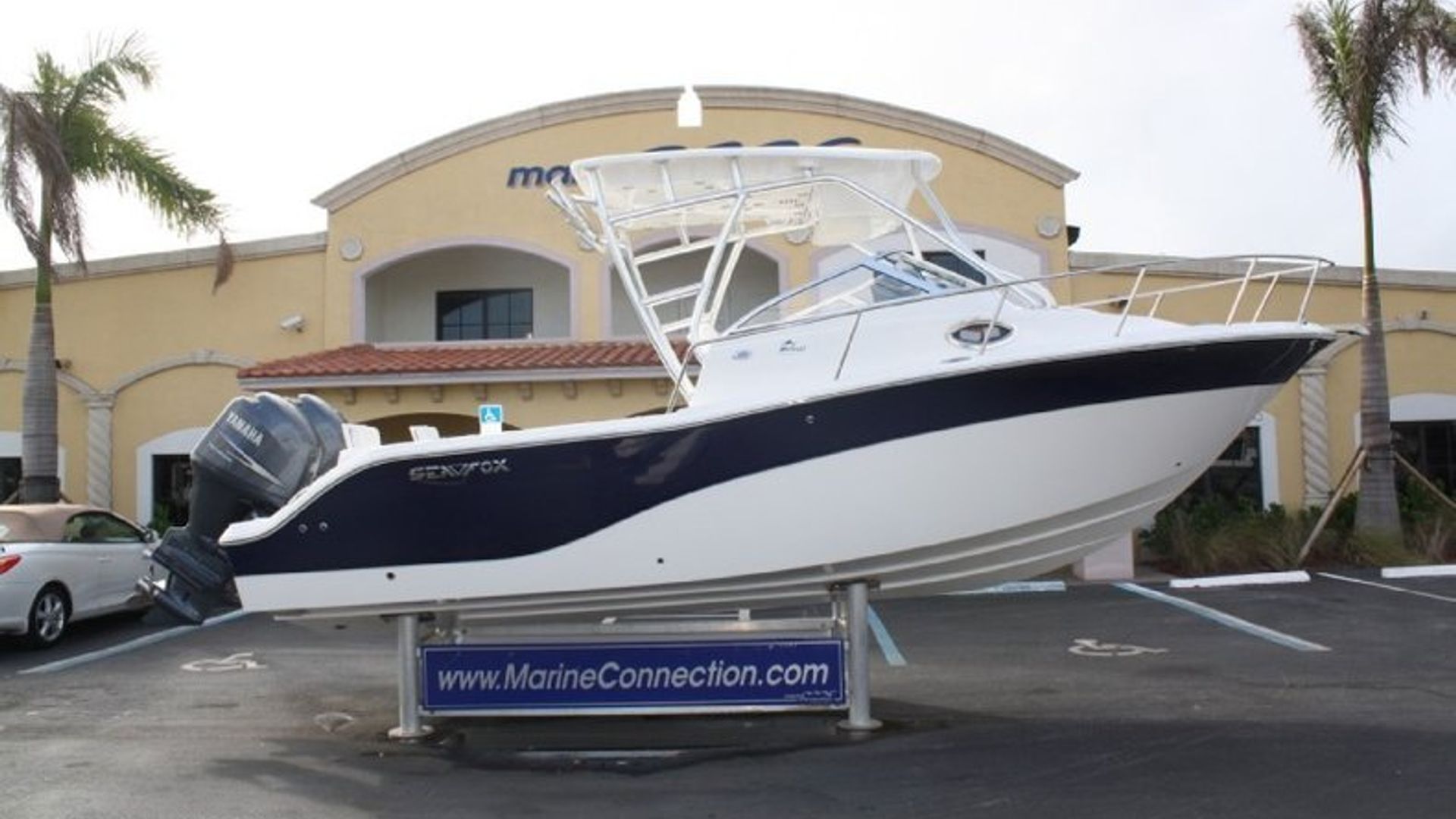 Used 2012 Sea Fox 256 Walk Around #C106 image 1