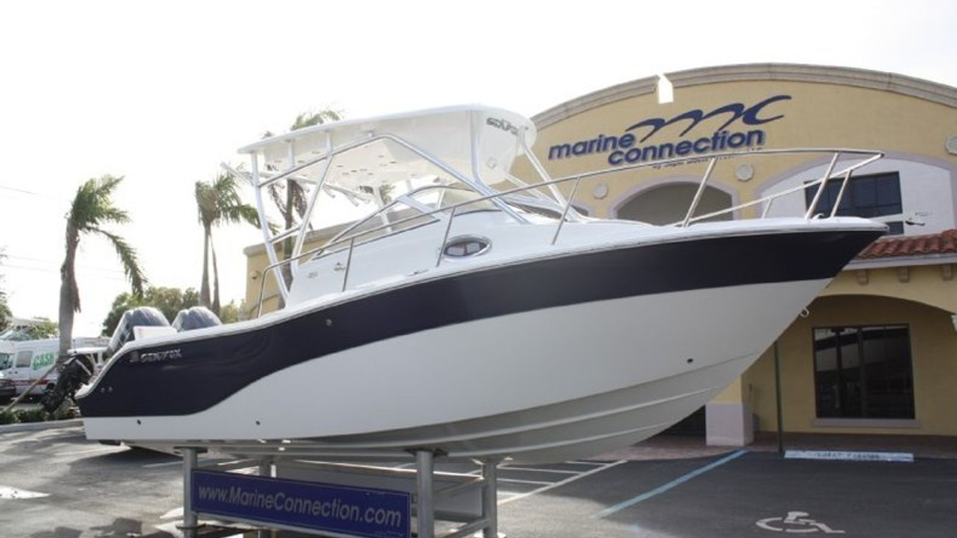 Used 2012 Sea Fox 256 Walk Around #C106 image 2