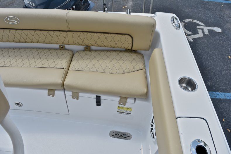 Thumbnail 17 for New 2018 Sportsman Heritage 211 Center Console boat for sale in West Palm Beach, FL