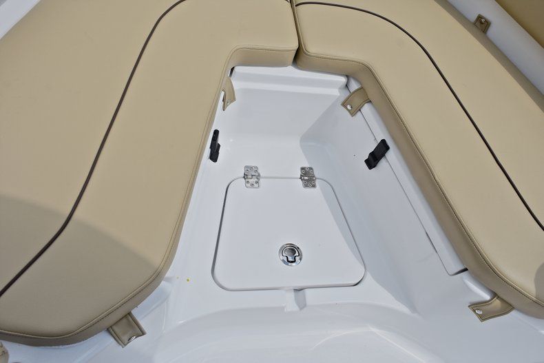 Thumbnail 45 for New 2018 Sportsman Heritage 211 Center Console boat for sale in West Palm Beach, FL