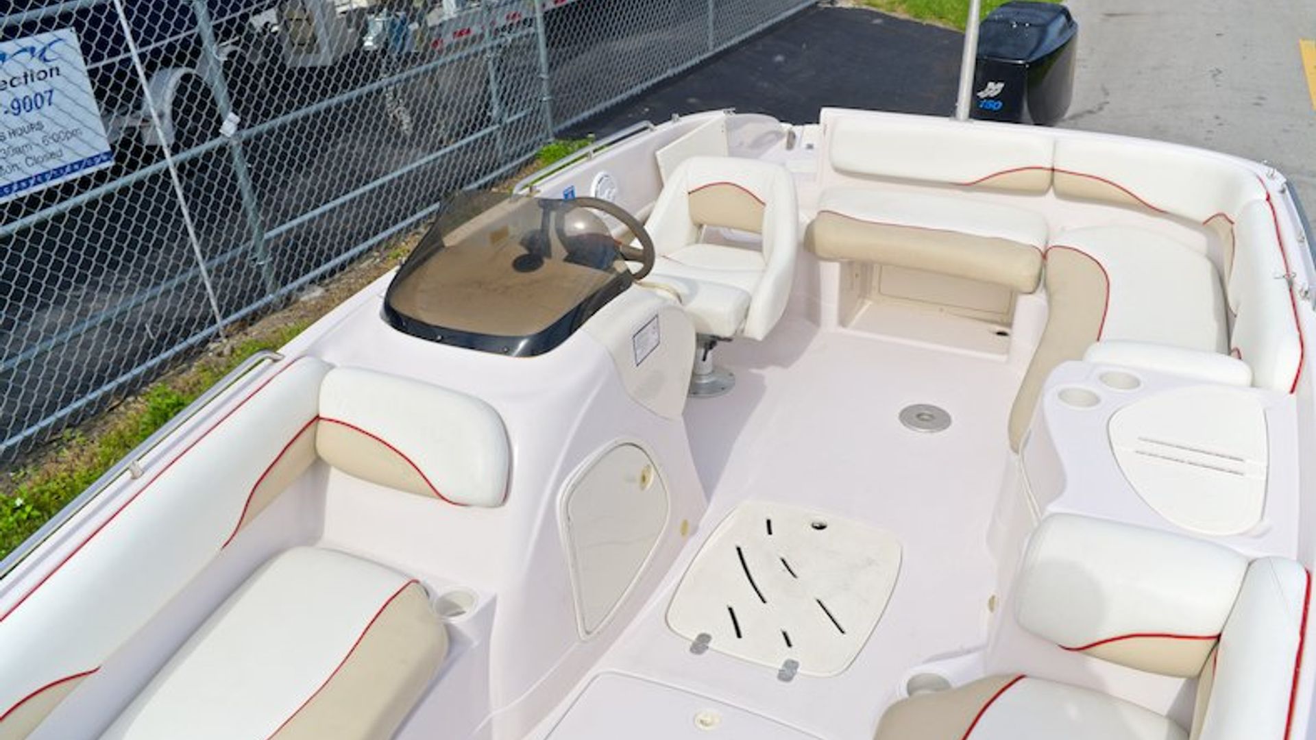 Used 2005 Tahoe 215 Deck Boat #70TZ image 47