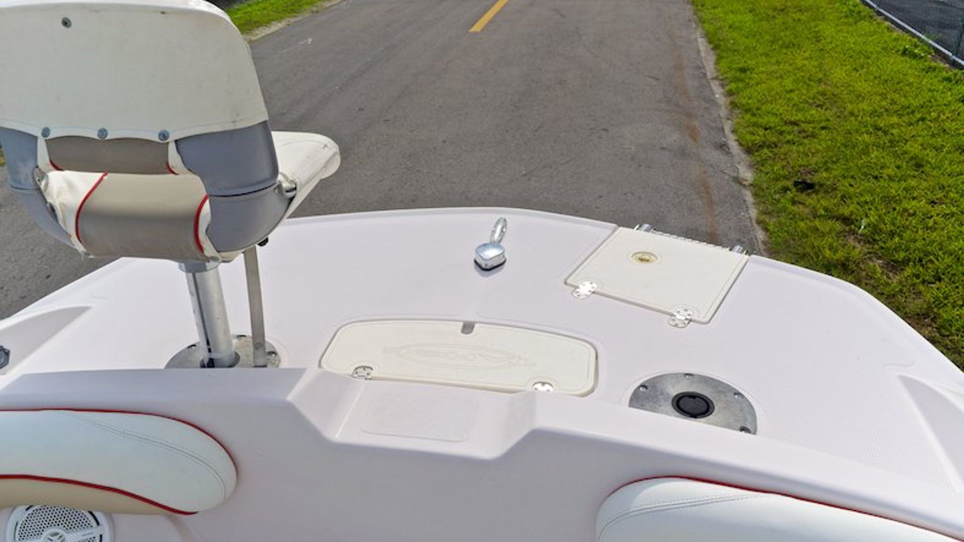 Used 2005 Tahoe 215 Deck Boat #70TZ image 41