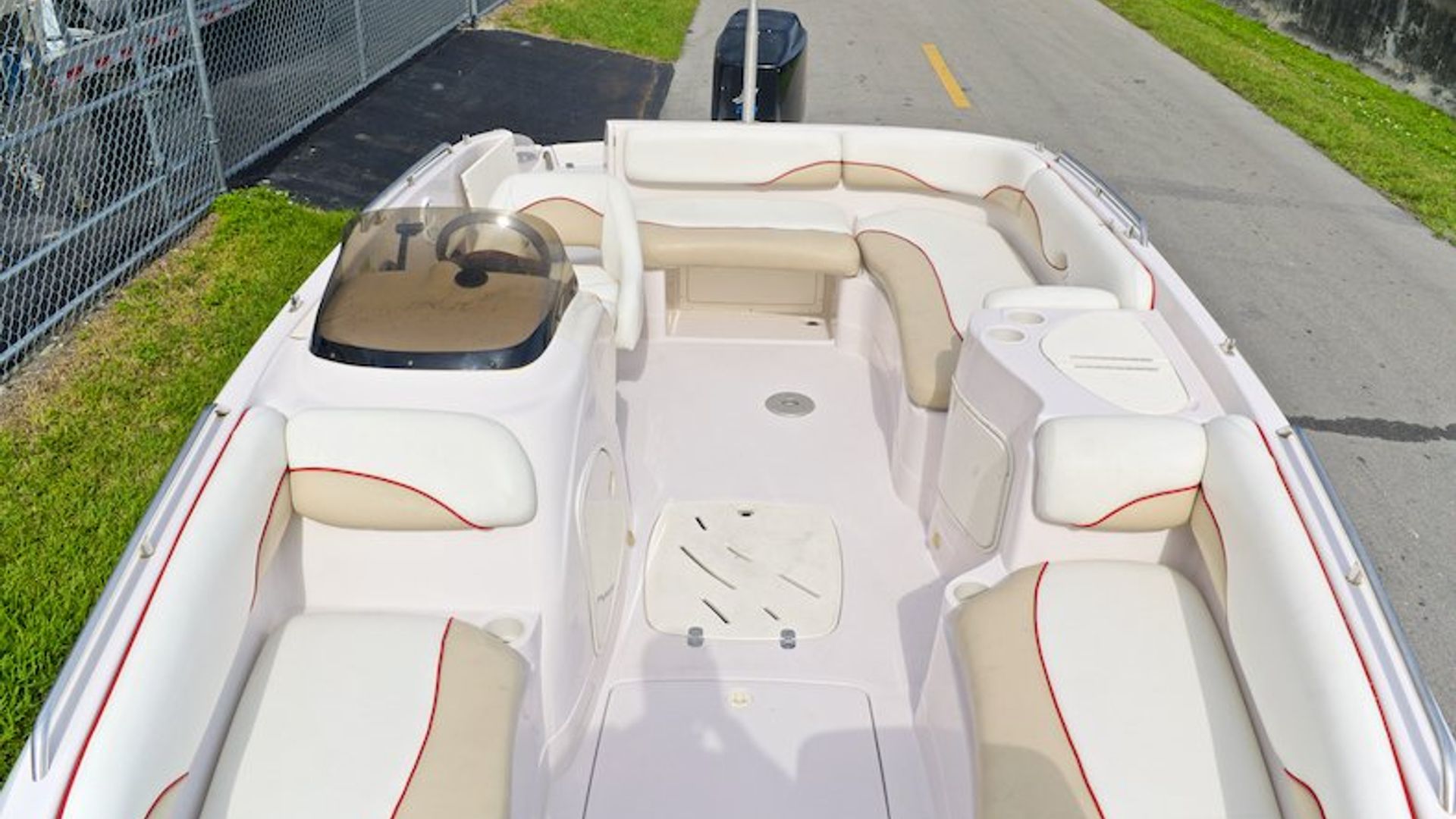 Used 2005 Tahoe 215 Deck Boat #70TZ image 42