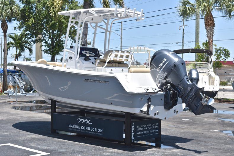 Thumbnail 5 for New 2018 Sportsman Open 212 Center Console boat for sale in West Palm Beach, FL