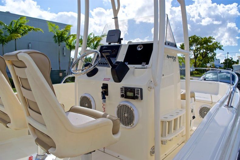 Thumbnail 18 for Used 2014 Scout 175 Sportfish Center Console boat for sale in Miami, FL