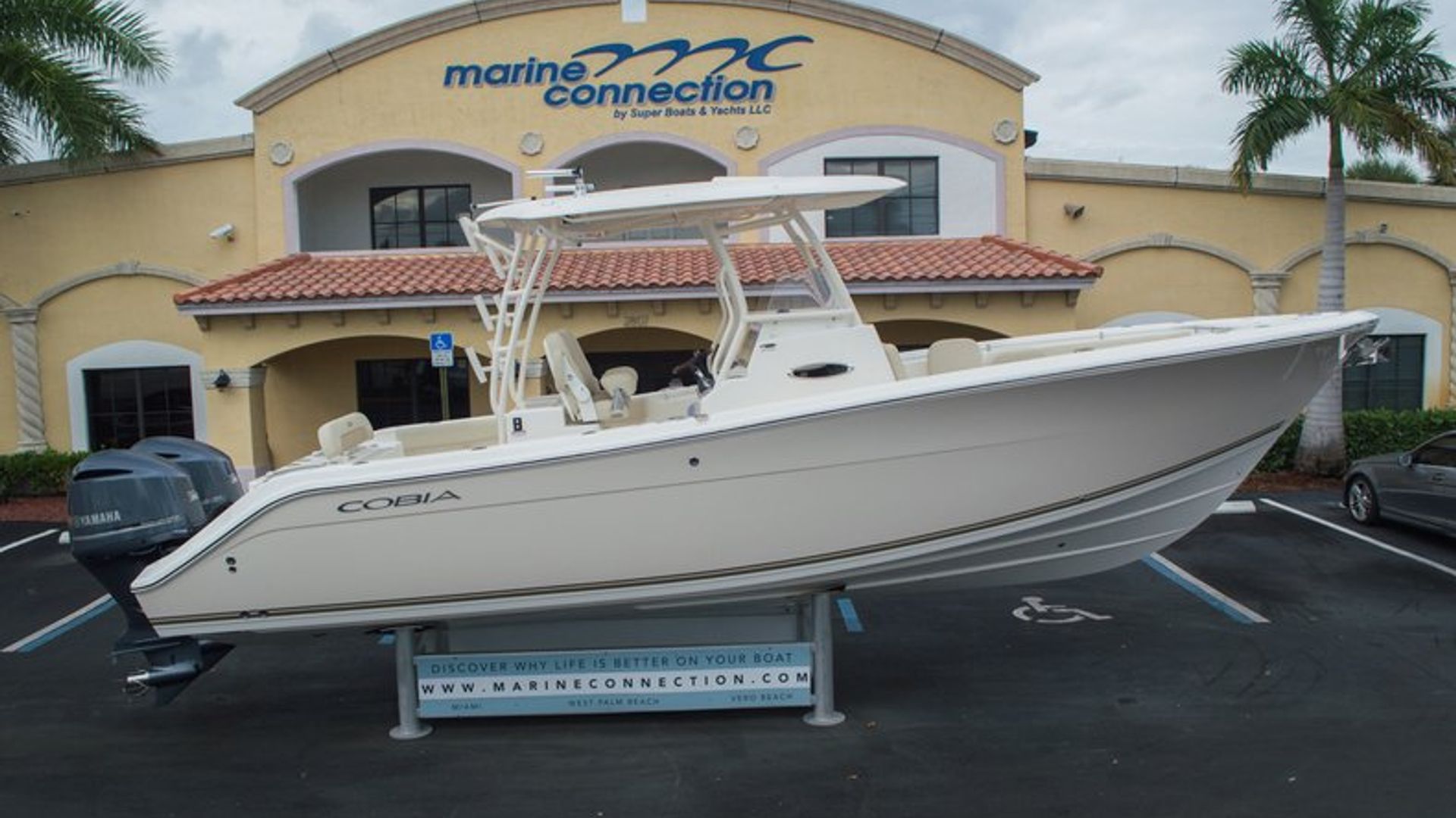 New 2016 Cobia 296 Center Console #N018 image 1