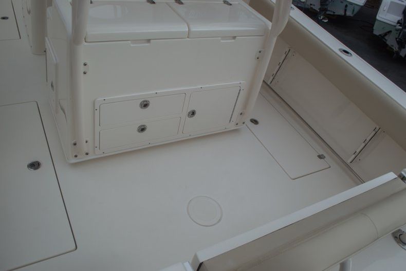 Thumbnail 14 for New 2016 Cobia 296 Center Console boat for sale in Vero Beach, FL