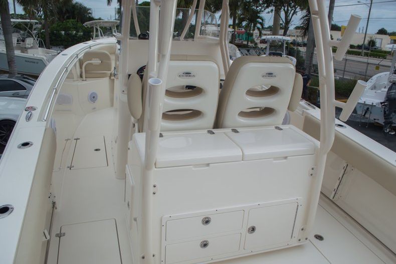 Thumbnail 12 for New 2016 Cobia 296 Center Console boat for sale in Vero Beach, FL