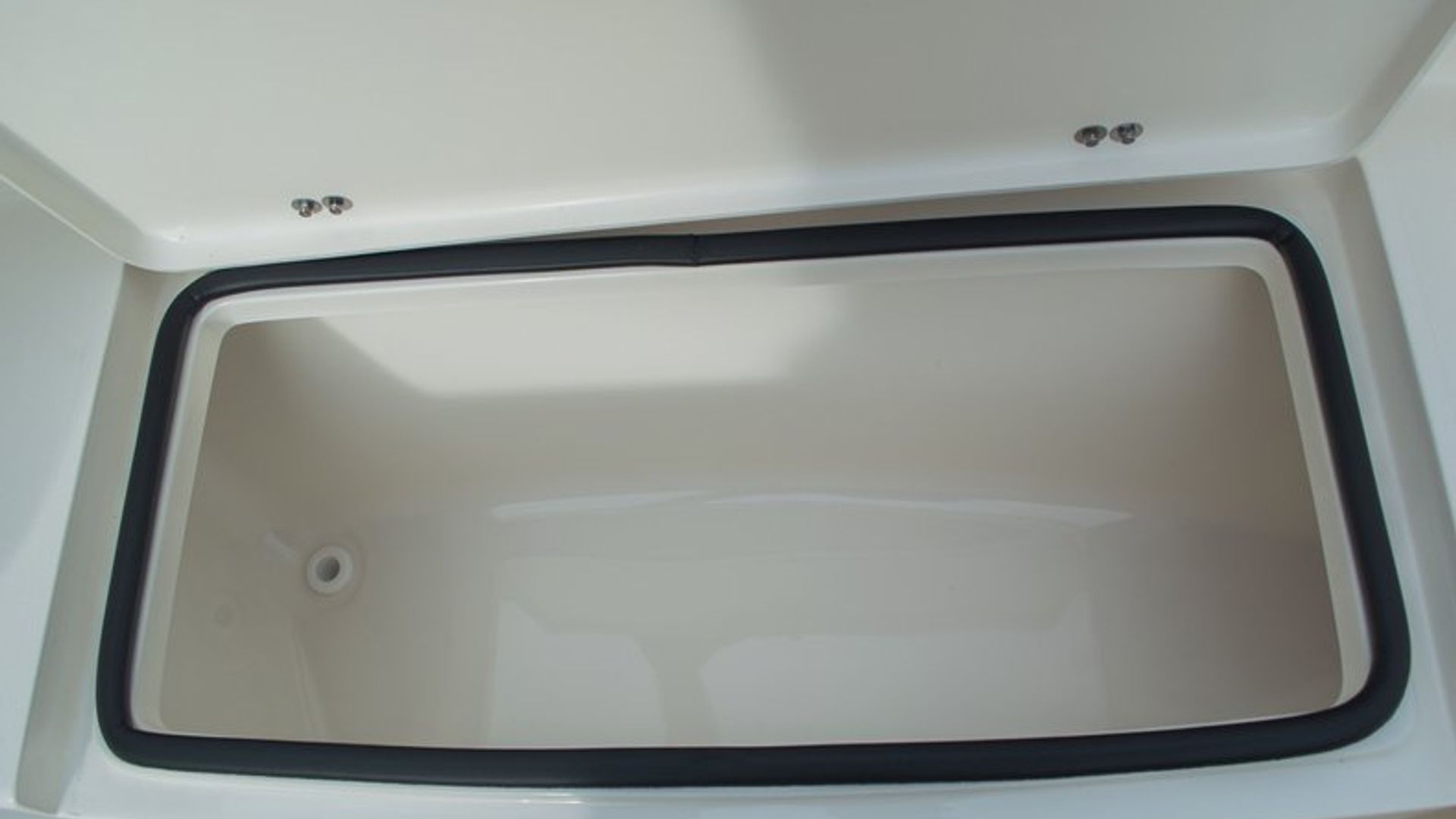 New 2016 Cobia 296 Center Console #N018 image 22