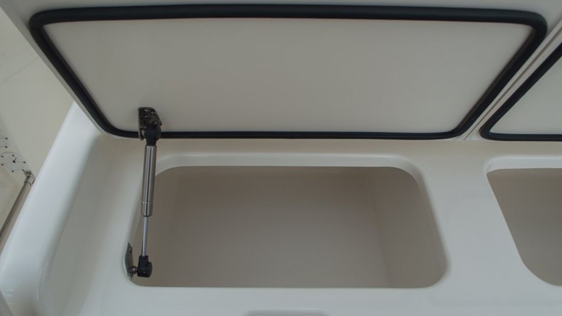 New 2016 Cobia 296 Center Console #N018 image 62