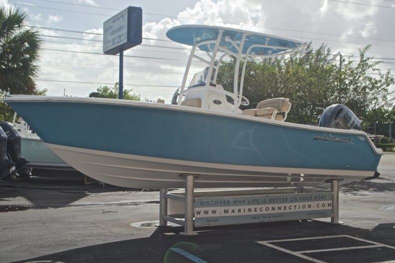 Thumbnail 4 for New 2017 Sportsman Open 212 Center Console boat for sale in Fort Lauderdale, FL