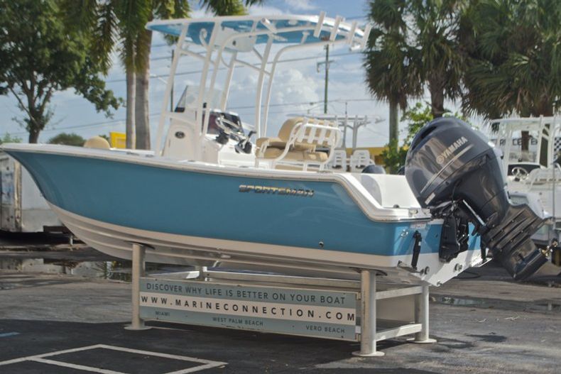 Thumbnail 6 for New 2017 Sportsman Open 212 Center Console boat for sale in Fort Lauderdale, FL