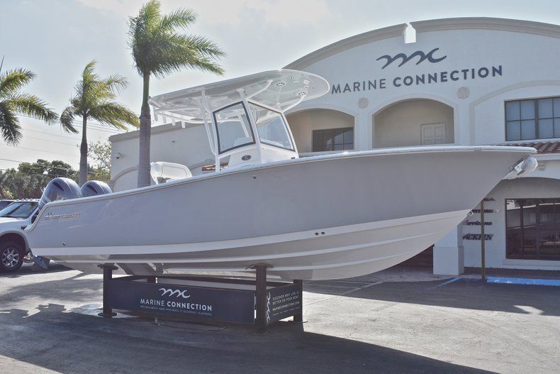 Thumbnail 1 for New 2018 Sportsman Open 252 Center Console boat for sale in West Palm Beach, FL