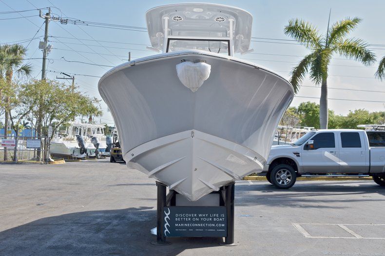 Thumbnail 2 for New 2018 Sportsman Open 252 Center Console boat for sale in West Palm Beach, FL