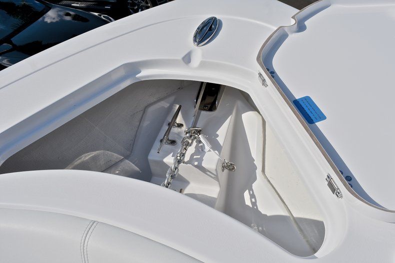 Thumbnail 59 for New 2018 Sportsman Open 252 Center Console boat for sale in West Palm Beach, FL