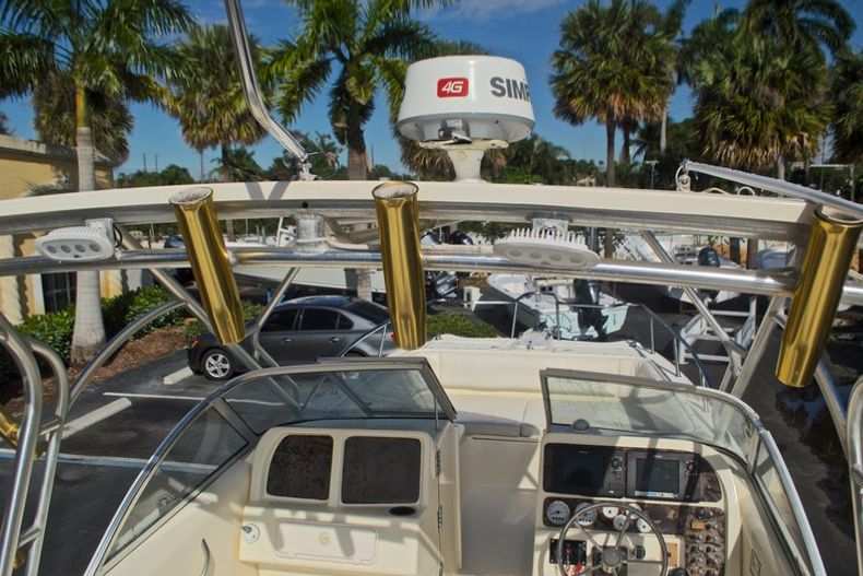 Thumbnail 13 for Used 2003 World Cat 250 DC Dual Console boat for sale in West Palm Beach, FL