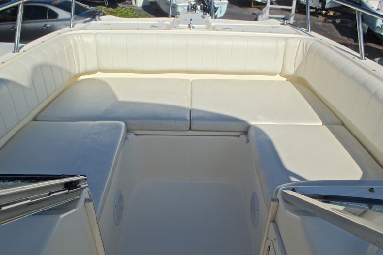Thumbnail 39 for Used 2003 World Cat 250 DC Dual Console boat for sale in West Palm Beach, FL