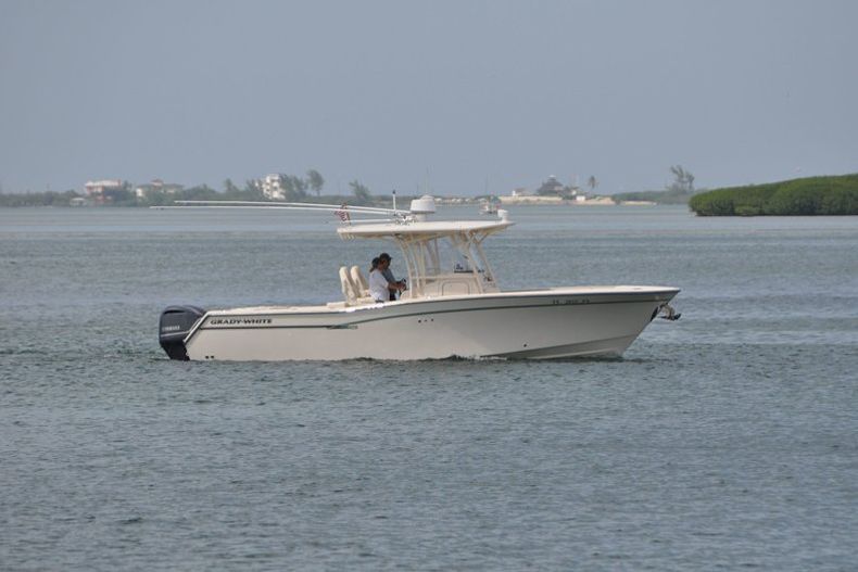 Thumbnail 1 for Used 2016 Grady-White Canyon 306 Center Console boat for sale in West Palm Beach, FL