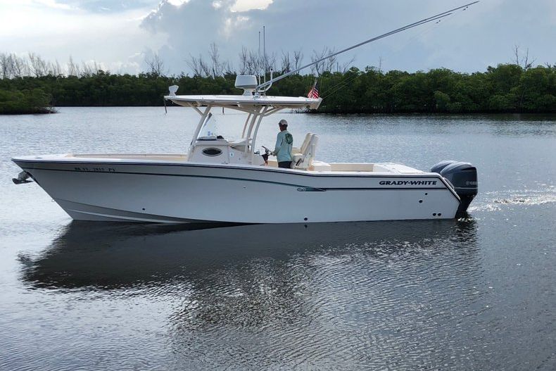 Thumbnail 3 for Used 2016 Grady-White Canyon 306 Center Console boat for sale in West Palm Beach, FL
