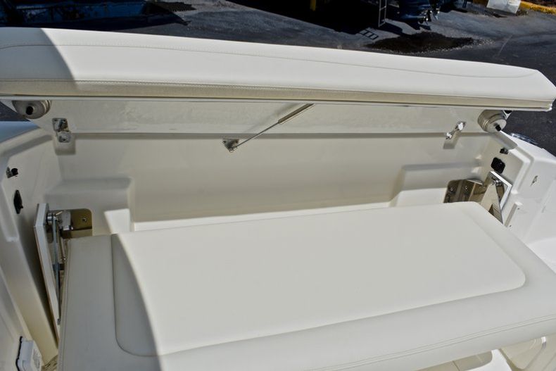 Thumbnail 25 for New 2017 Cobia 280 DC Dual Console boat for sale in West Palm Beach, FL