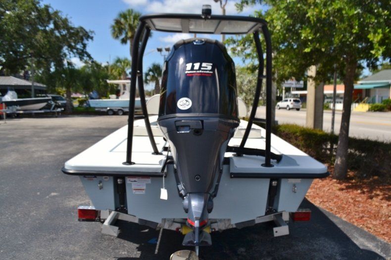Thumbnail 4 for New 2018 Maverick 18 HPX-V boat for sale in Vero Beach, FL