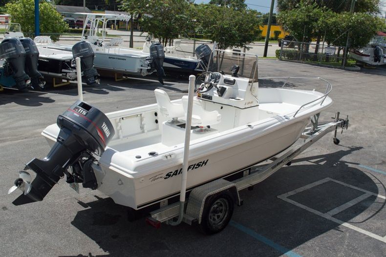 Thumbnail 6 for Used 1998 Sailfish 198 Center Console boat for sale in West Palm Beach, FL