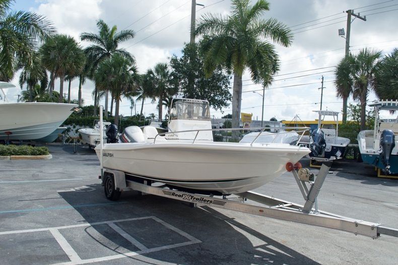Thumbnail 2 for Used 1998 Sailfish 198 Center Console boat for sale in West Palm Beach, FL