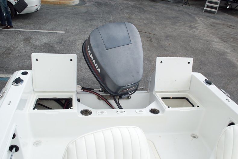 Thumbnail 19 for Used 1998 Sailfish 198 Center Console boat for sale in West Palm Beach, FL
