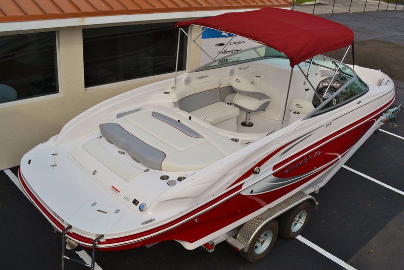 Thumbnail 1 for New 2014 Rinker Captiva 246 Bowrider boat for sale in Vero Beach, FL